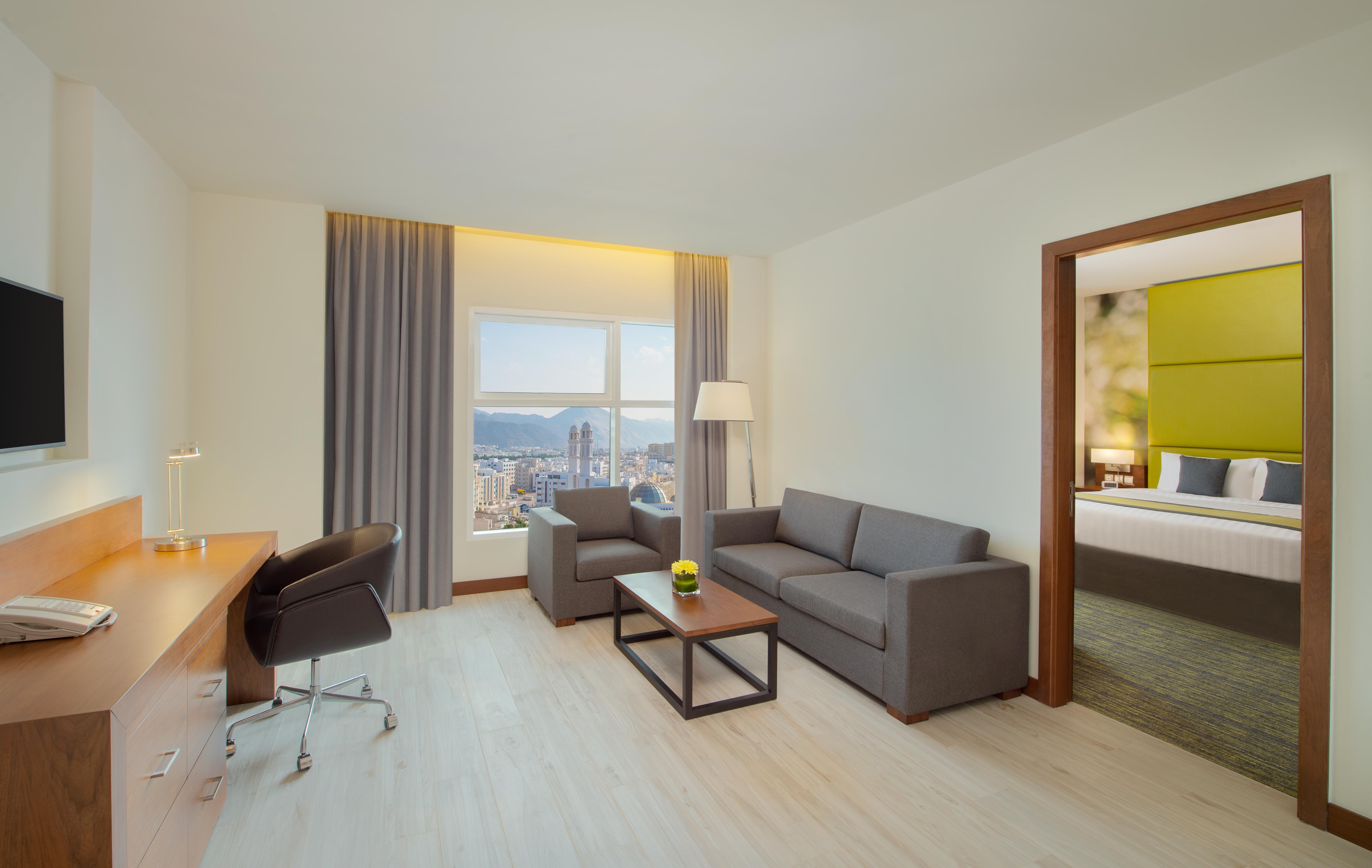 Отель Wyndham Garden Muscat Al Khuwair Экстерьер фото